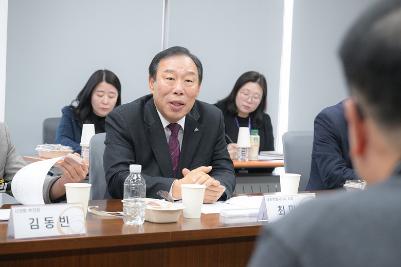 최민호 시장, 부강산단 입주기업과 현...