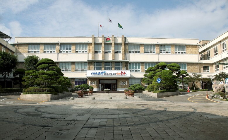 공무원 사칭·위조 공문 이용 사기 잇...