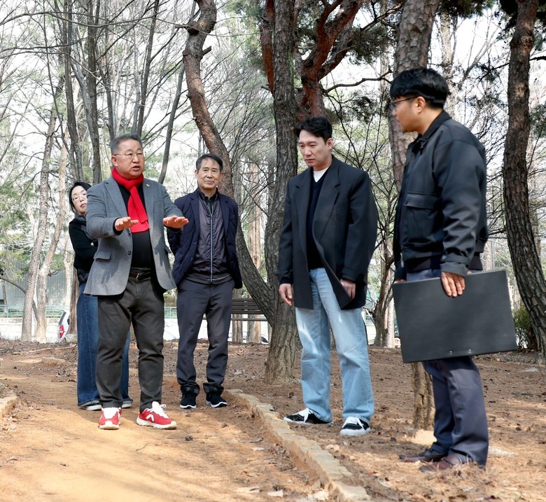 이한영 의원, 은평근린공원 황톳길 조...