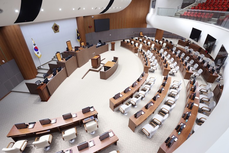 충남도의회 제365회 임시회 56개 ...